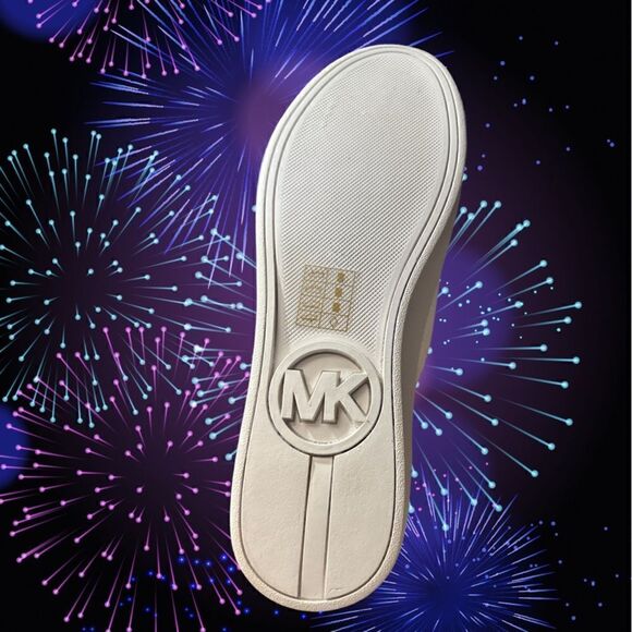 MICHAEL MICHAEL KORS Women's Juno Knit Slip-On Sneakers in the Size 9.5M - Picture 15 of 15